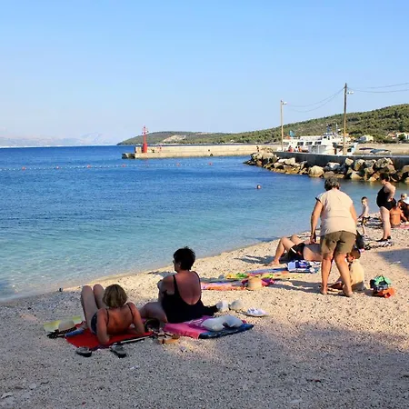 By The Sea Slatine, Ciovo - 10435 Apartment *